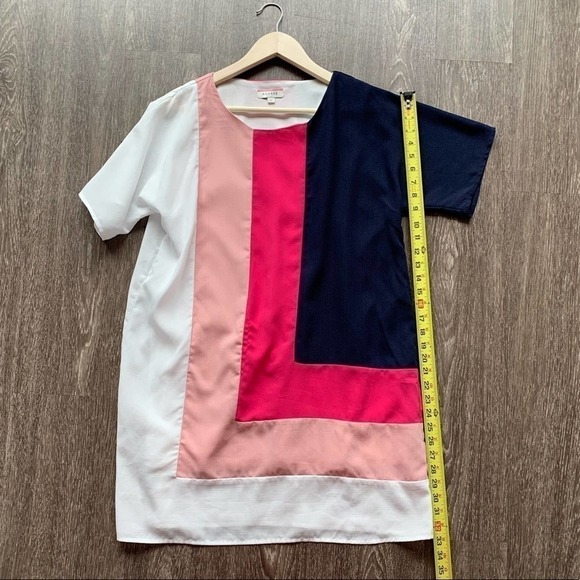 Andree by Unit colorblock short sleeve dress. Large. New - Picture 10 of 12